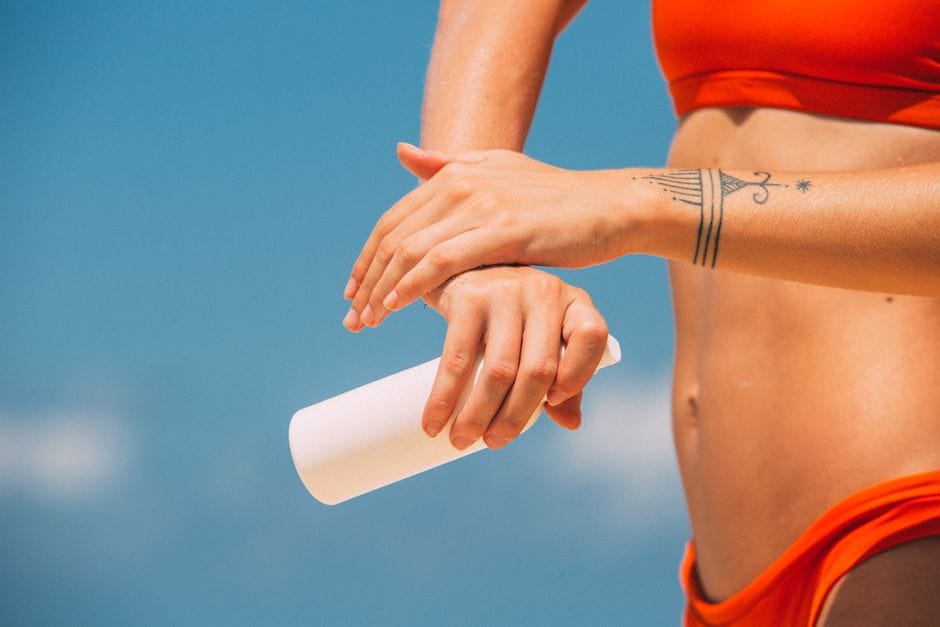 Reapplying sunscreen over makeup without a mess