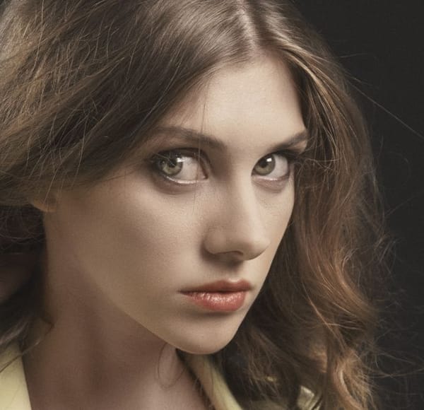 Contour and bronzer: knowing the difference